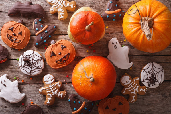 Halloween Keto Tricks and Treats: How to Stay Keto this Halloween