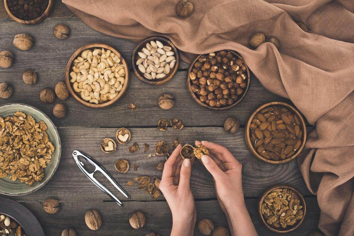 Keto Diet Nuts - The Good, the Bad & The Ugly (Hidden Carbs)